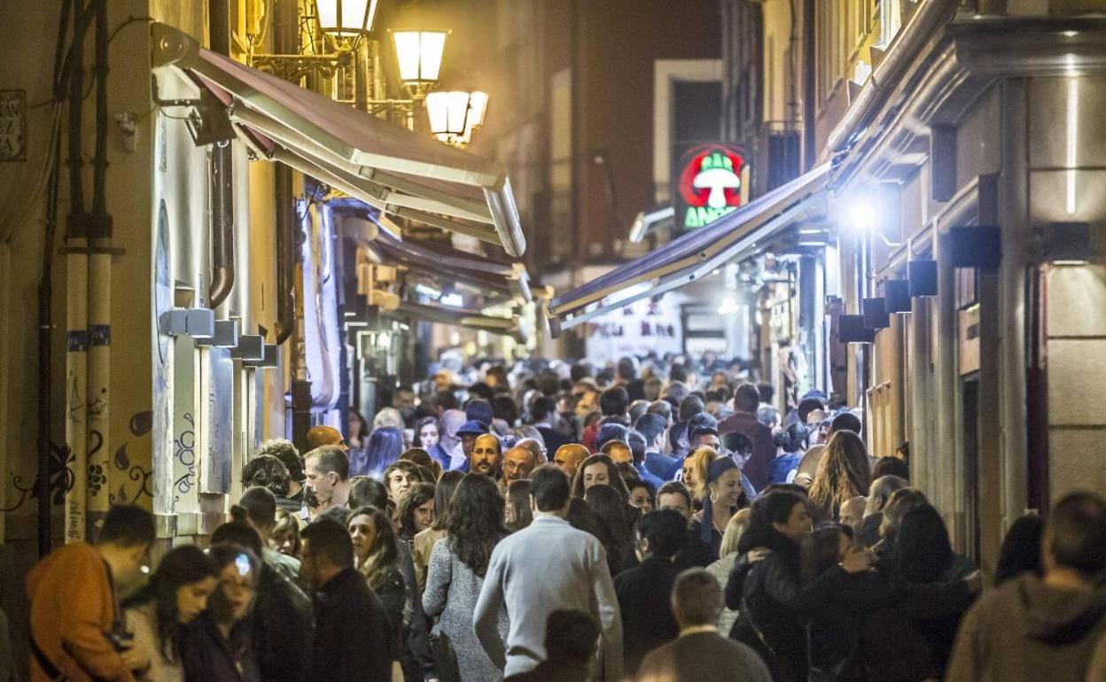 Aqui Me Quedo Lägenhet Logroño Exteriör bild